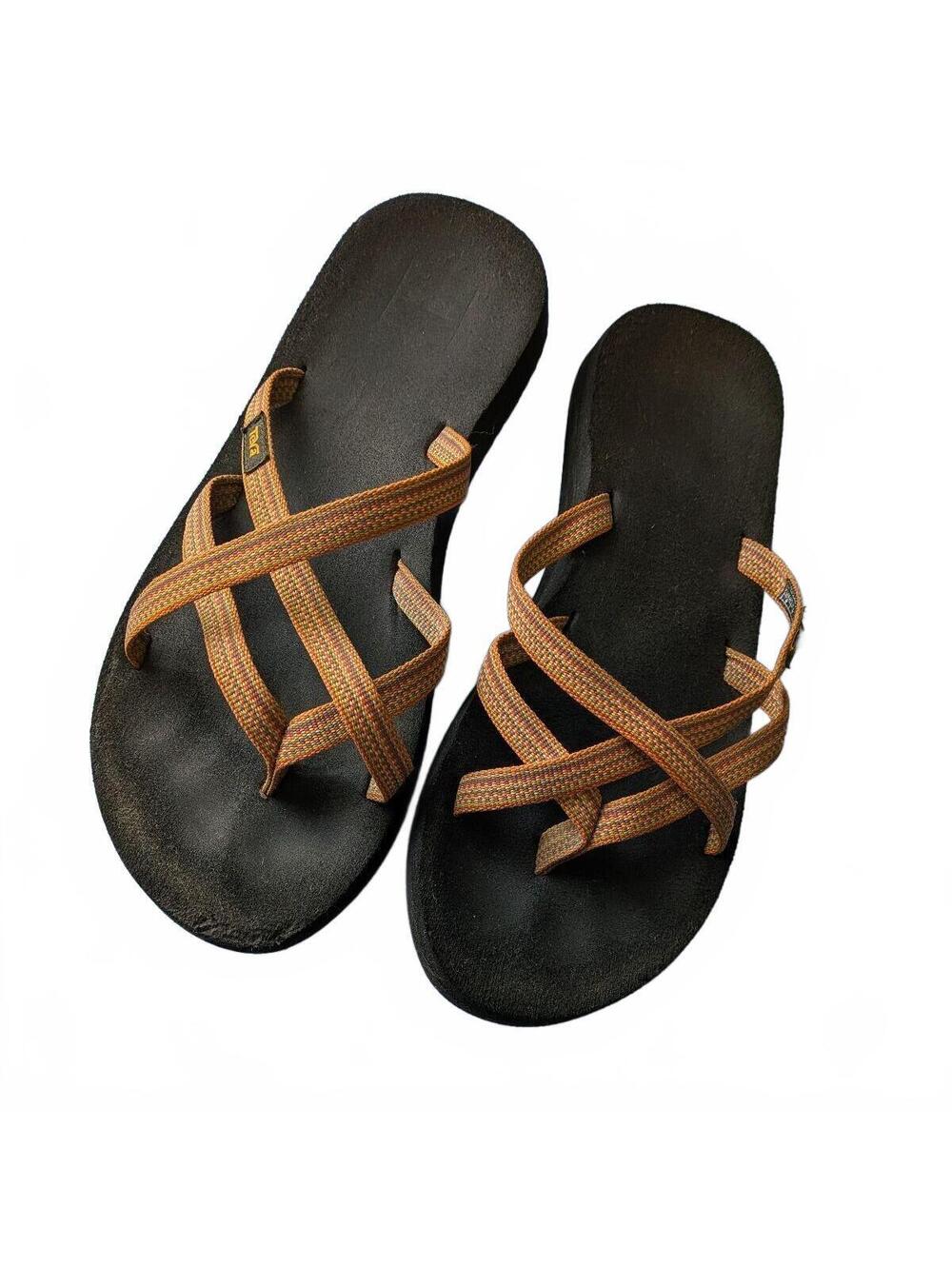 Teva Olowahu Mush Rainbow Multicolor Woven Strap Flip Flop Sandals Womens Size 9